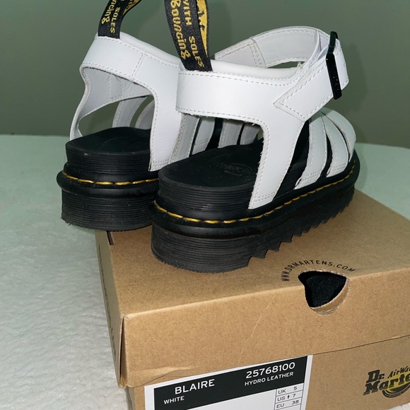 Dr. Martens - Picture 2 of 2